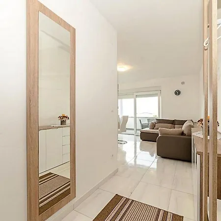 Andreja Apartment