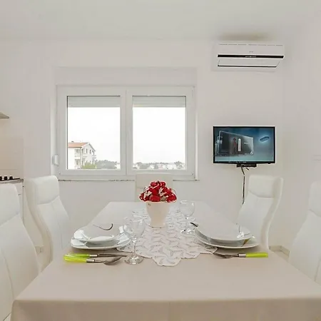 Andreja Apartment