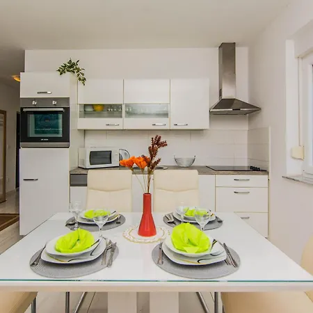 Apartment Andreja