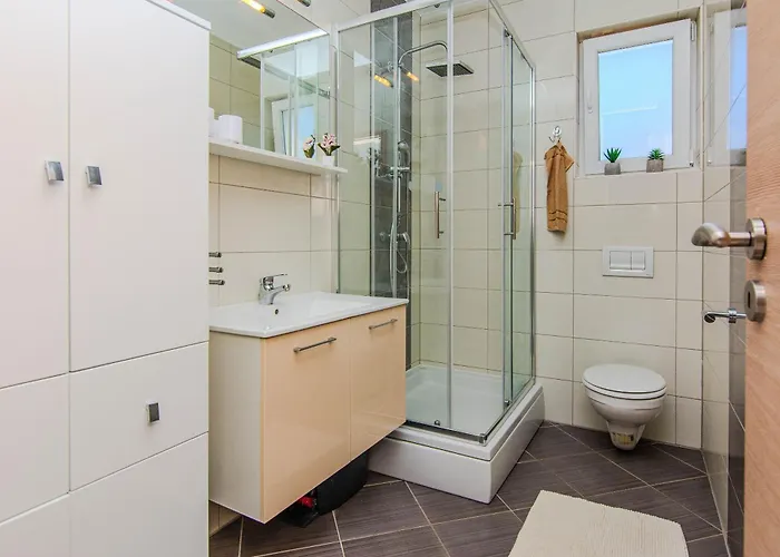 Apartamento Andreja Vir